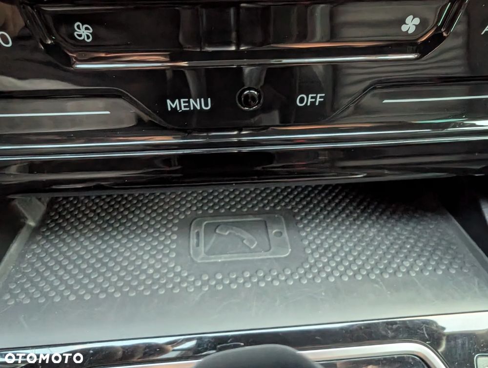 Volkswagen Passat 1.4 TSI Plug-In Hybrid GTE DSG - 17