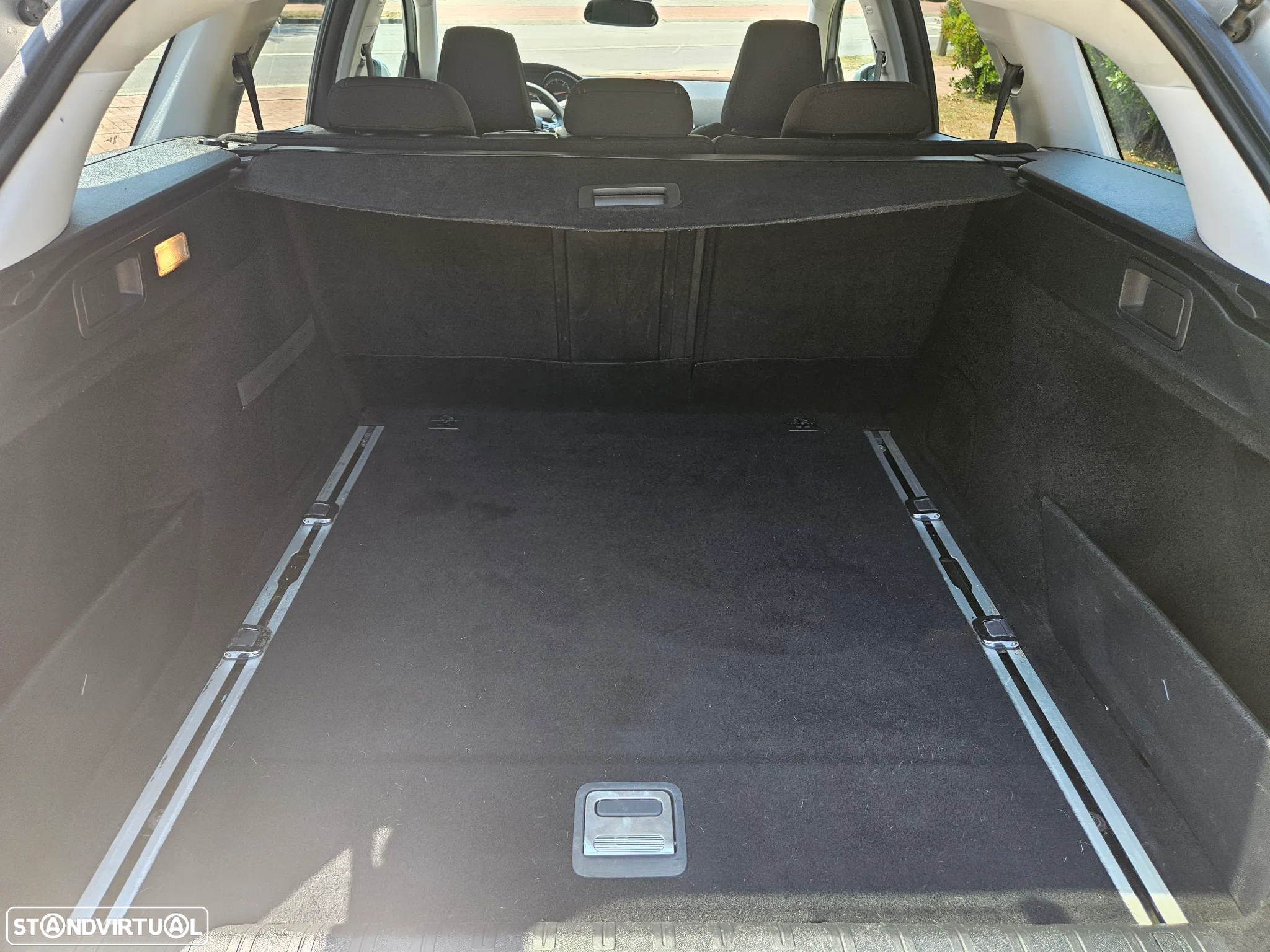 Peugeot 308 SW 1.6 e-HDi Active CVM6 - 27