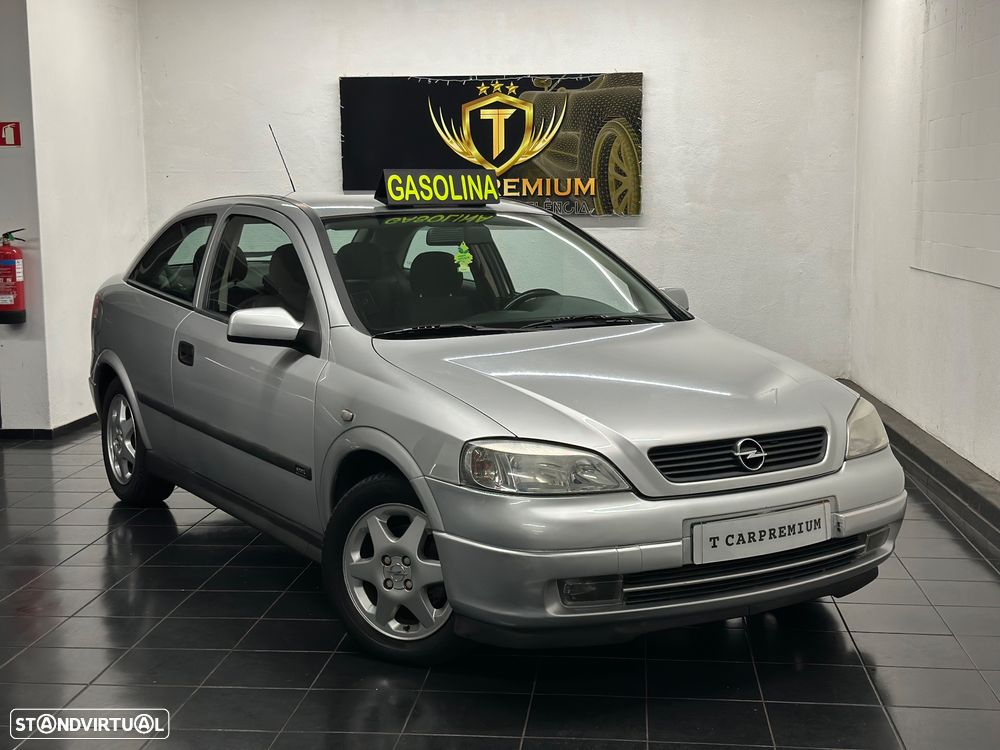 Opel Astra 1.4i 16V Sport - 1