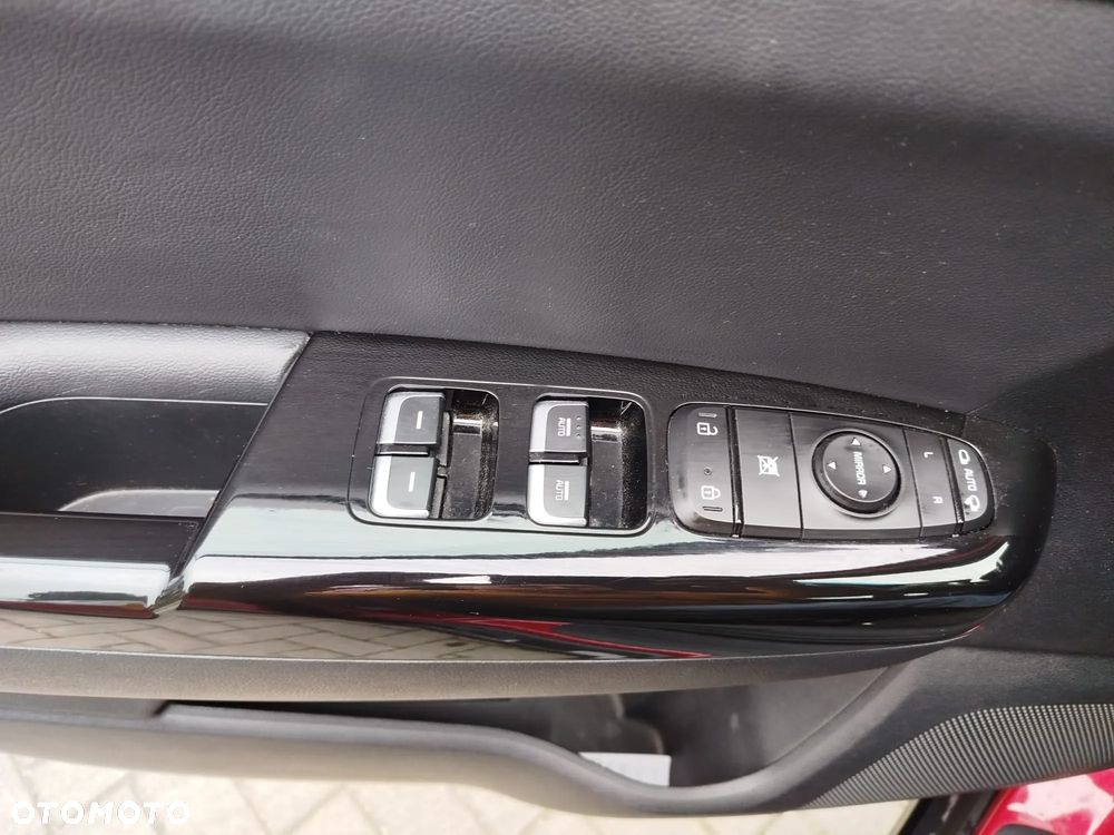 Kia Sportage 1.6 GDI Black Edition 2WD - 13