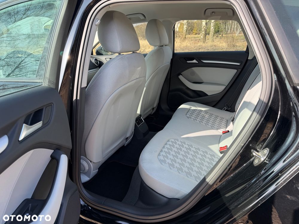 Audi A3 Sportback 1.4 TFSI Ambition - 6