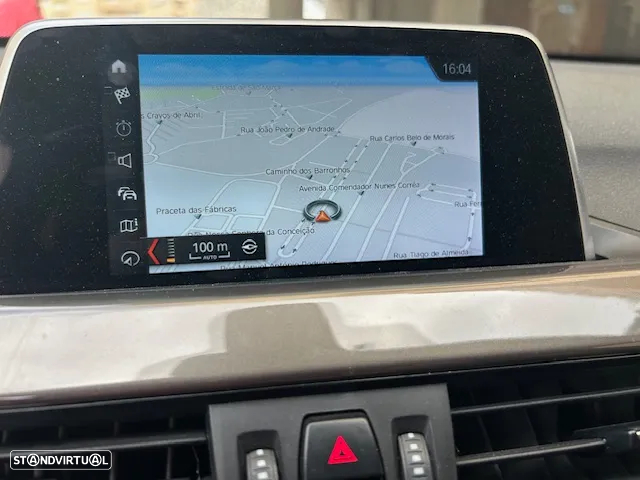 BMW X1 16 d sDrive Auto Line Sport - 11