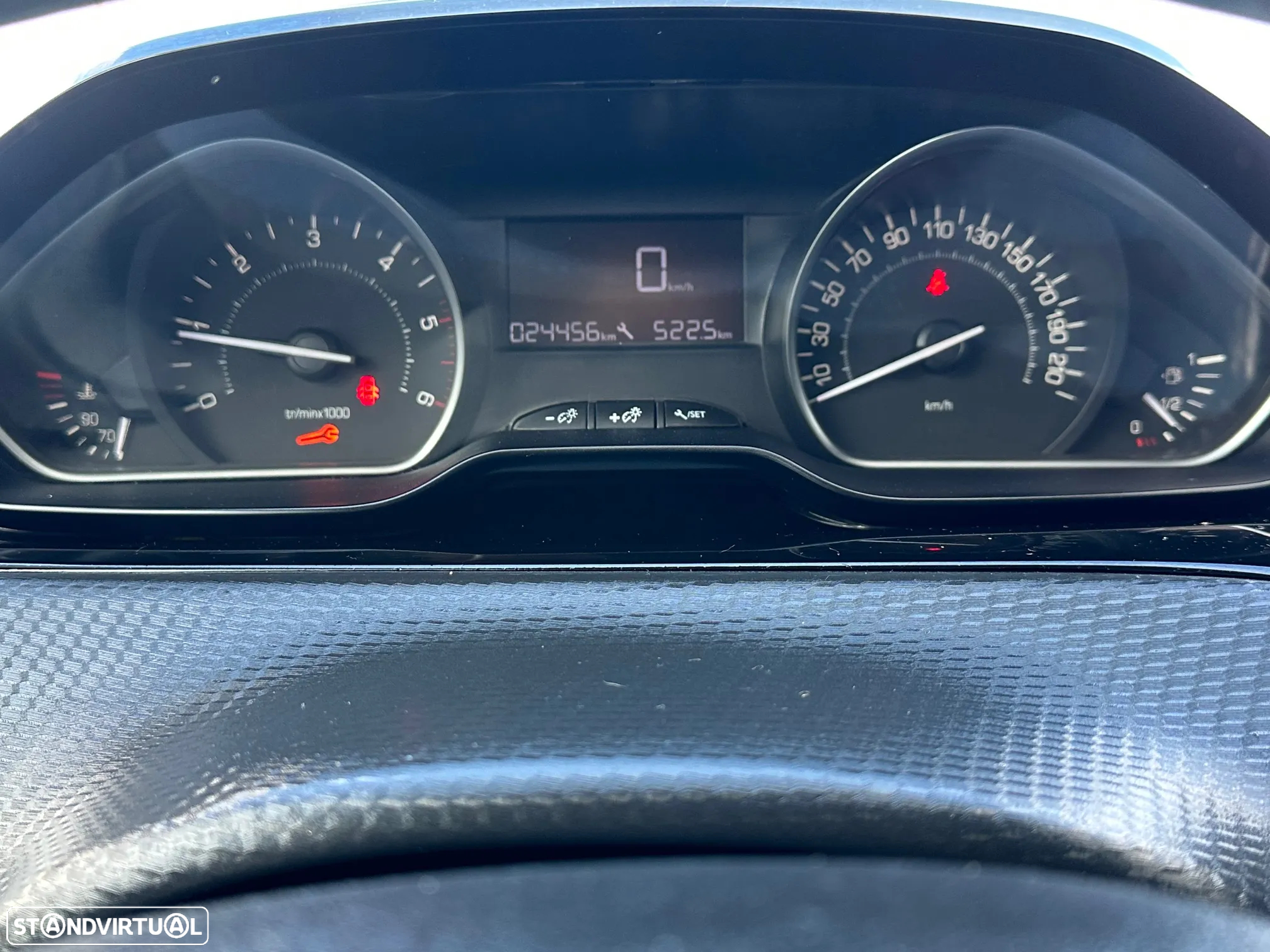 Peugeot 208 1.5 BlueHDi Signature - 11