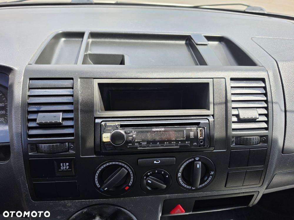 Volkswagen TRANSPORTER T5 - 14