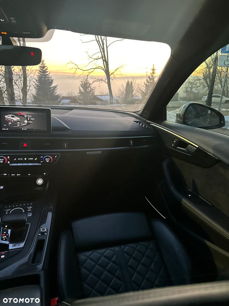 Audi S4 Limousine - 14