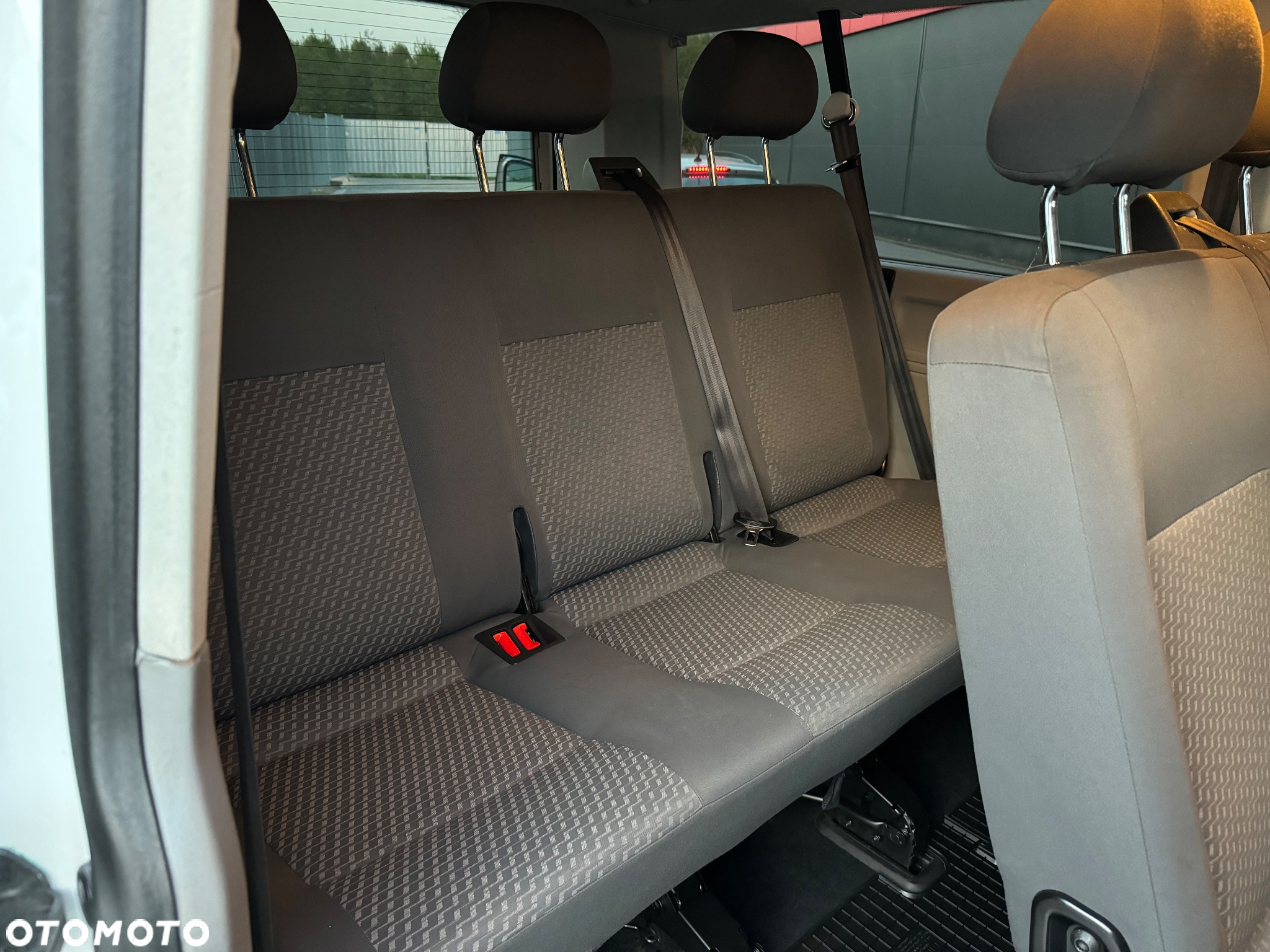 Volkswagen Caravelle TDI L2 Trendline - 6