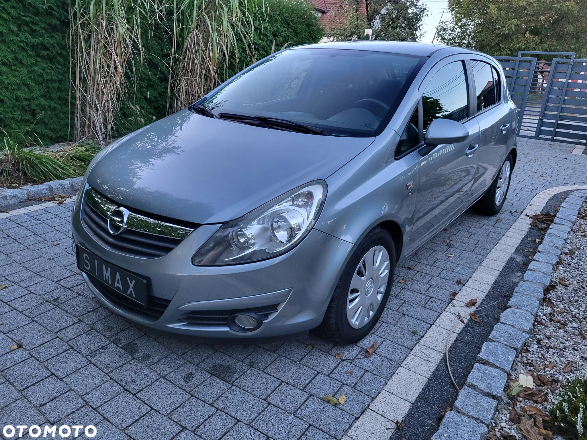 Opel Corsa 1.4 16V Enjoy - 19