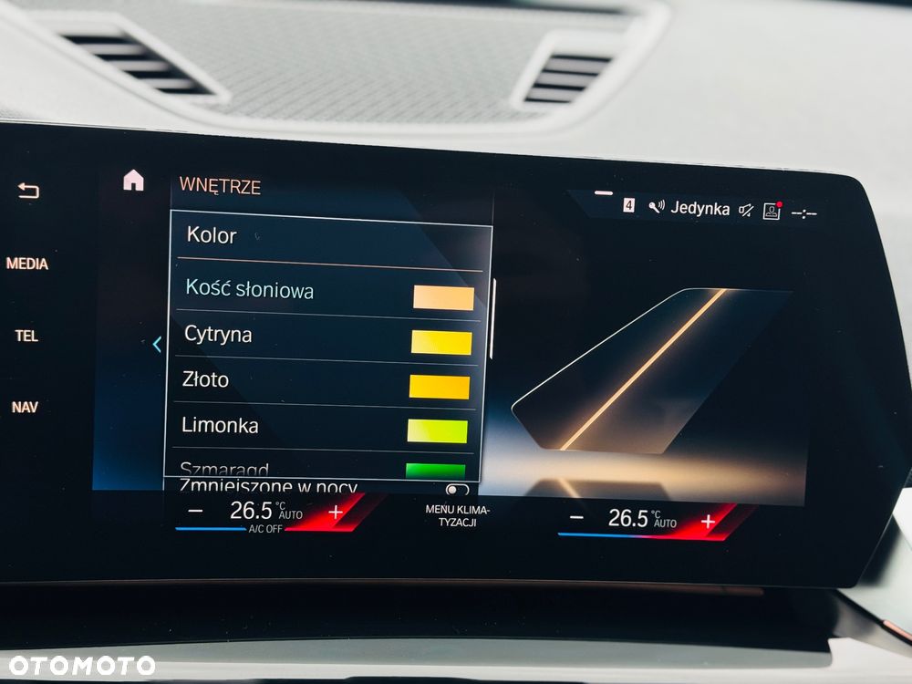 BMW X1 sDrive18d Sport Line - 10