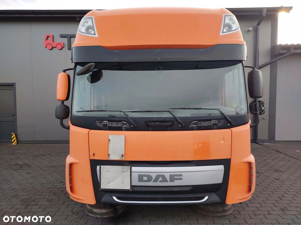 KABINA DAF XF 106 - 1