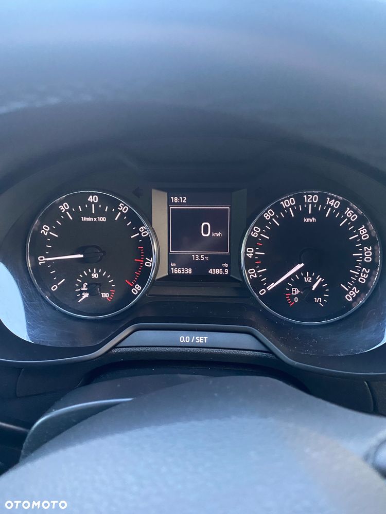 Skoda Octavia 1.8 TSI Ambition - 26