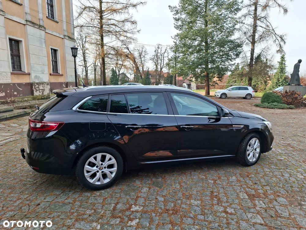 Renault Megane TCe 140 GPF LIMITED - 4