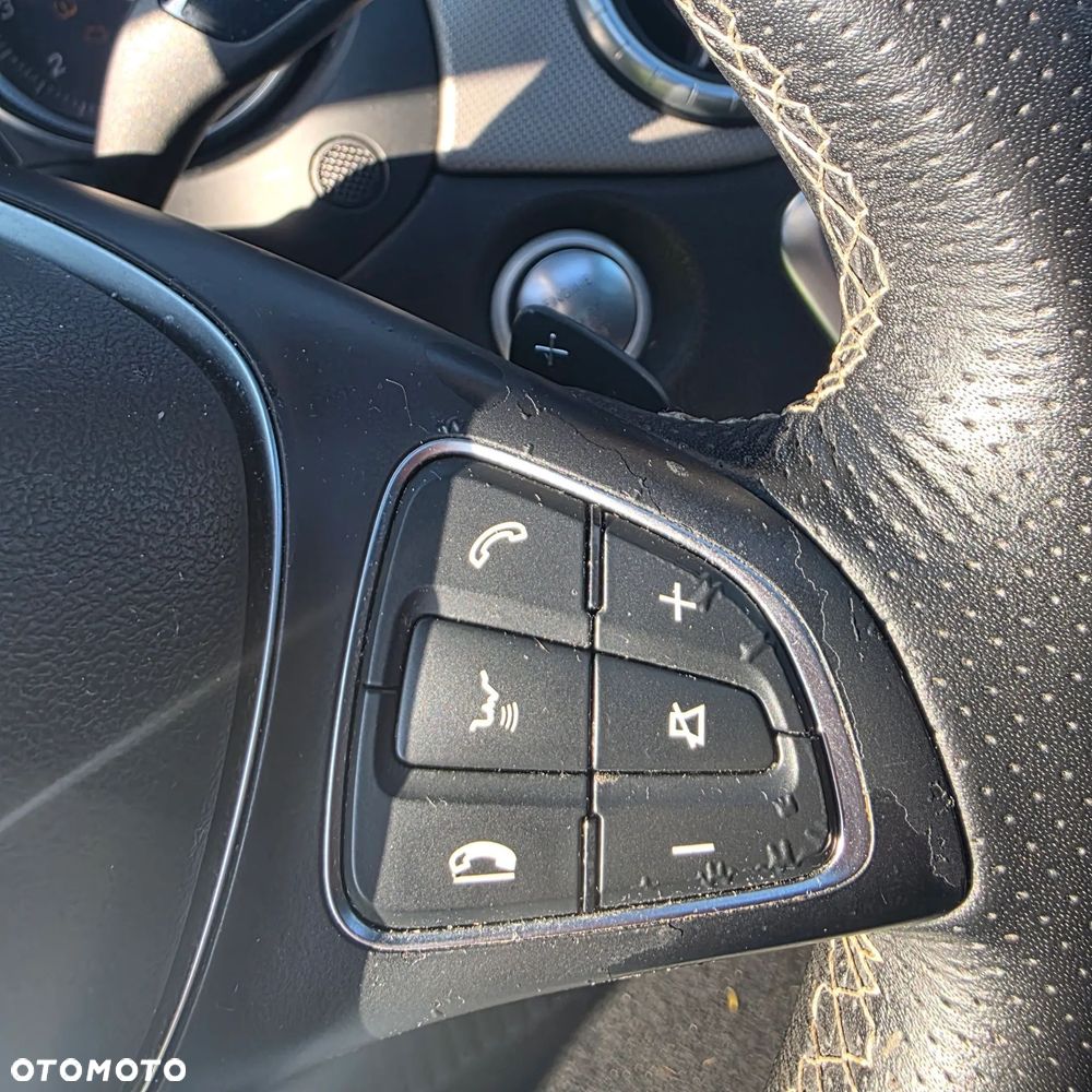Mercedes-Benz CLA 250 4-Matic - 36