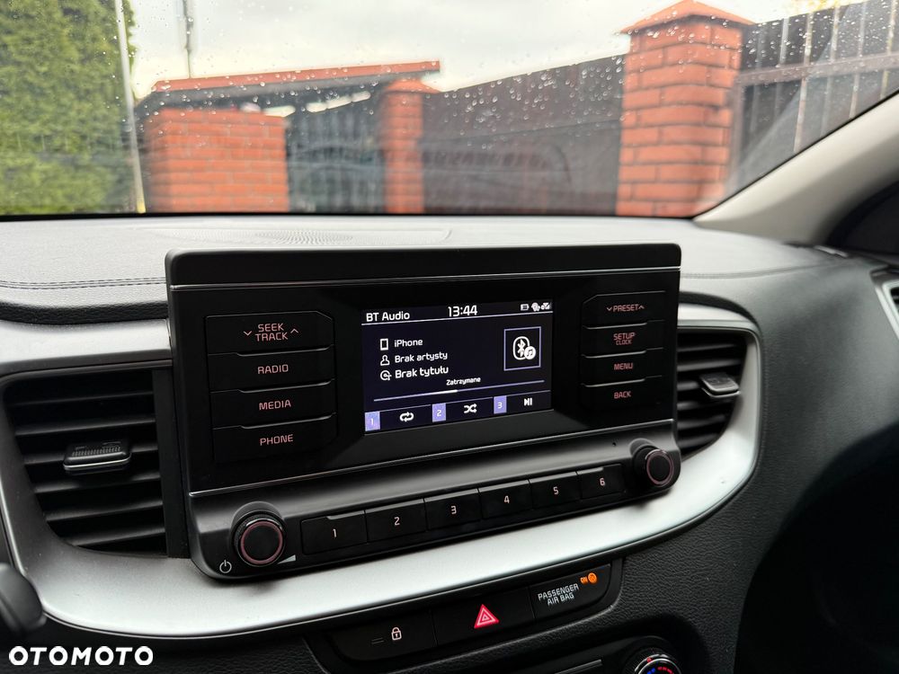 Kia Ceed - 19
