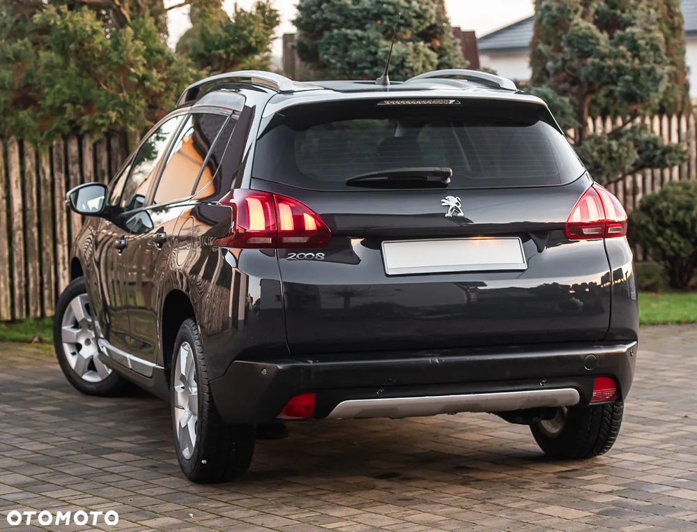 Peugeot 2008 PureTech 110 Stop&Start Allure - 8