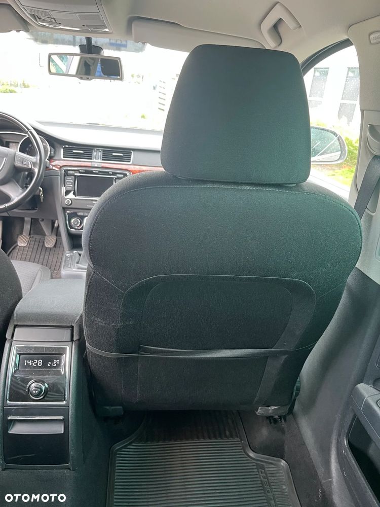 Skoda Superb 2.0 TDI Elegance - 18