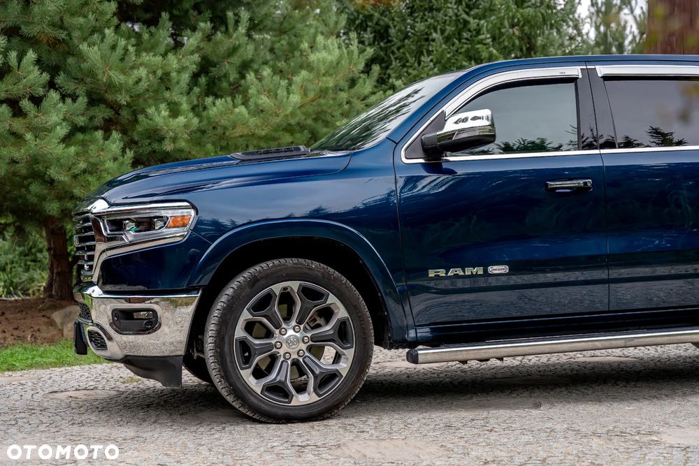 Dodge RAM 1500 5.7 4x4 - 16