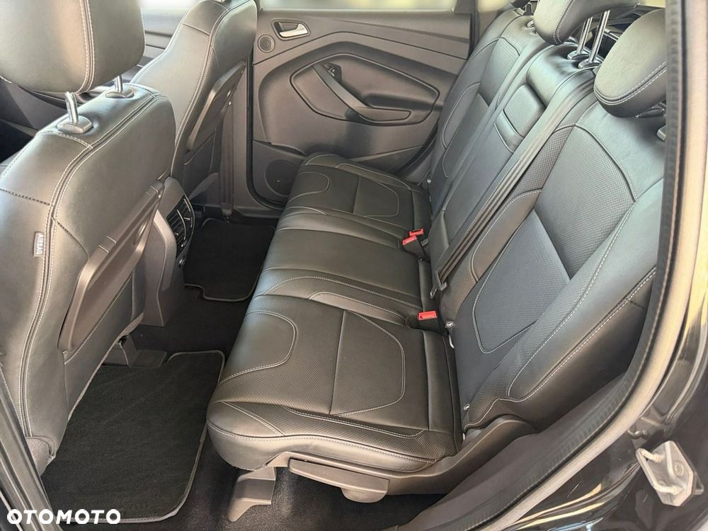 Ford Kuga - 22