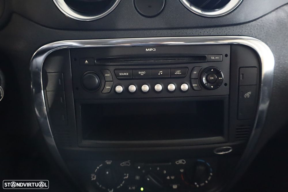 Citroën C2 1.1 RFM - 19