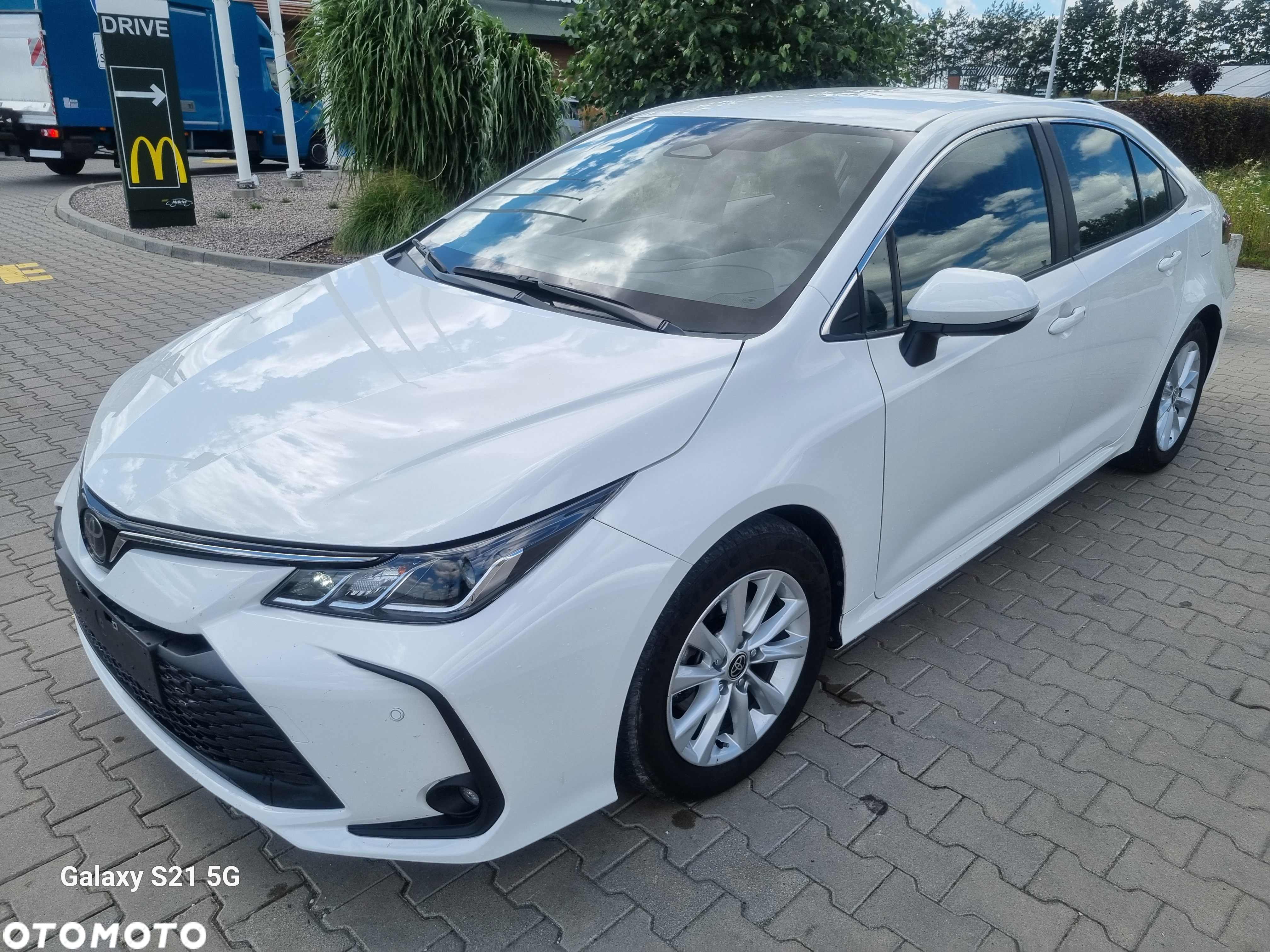 Toyota Corolla - 2