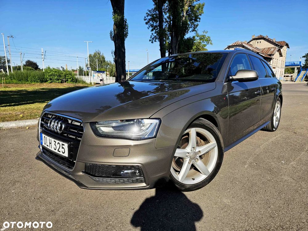 Audi A4 Avant 2.0 TDI DPF quattro S tronic S line Sportpaket - 8