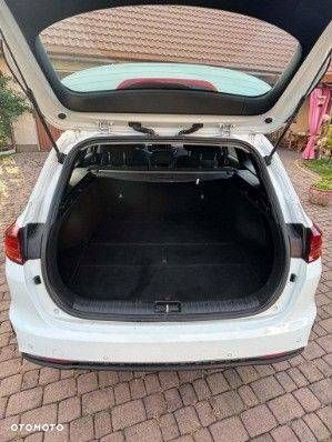 Kia Ceed - 4