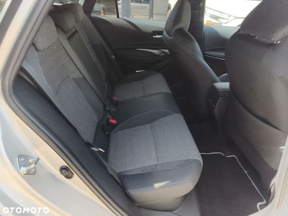 Toyota Corolla 1.8 Hybrid Style - 11