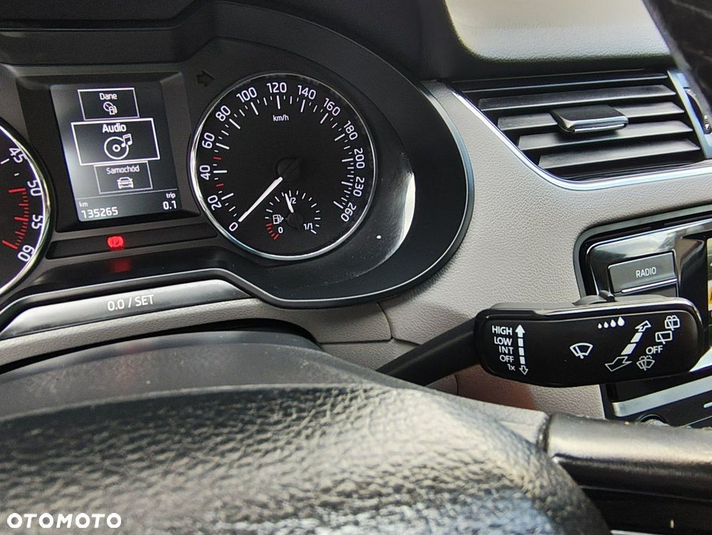 Skoda Octavia 1.6 TDI Ambition - 17