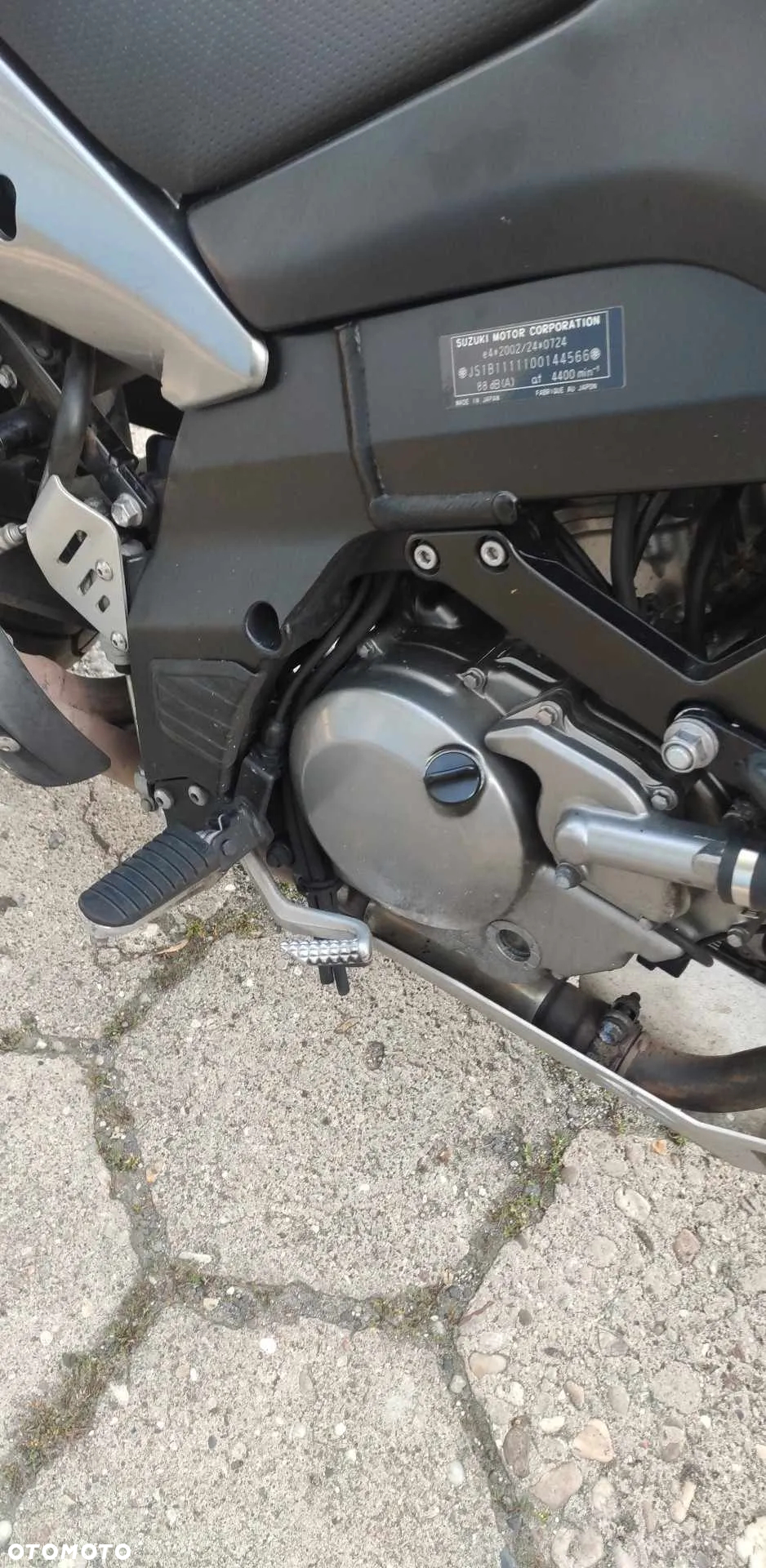 Suzuki V-STROM - 5