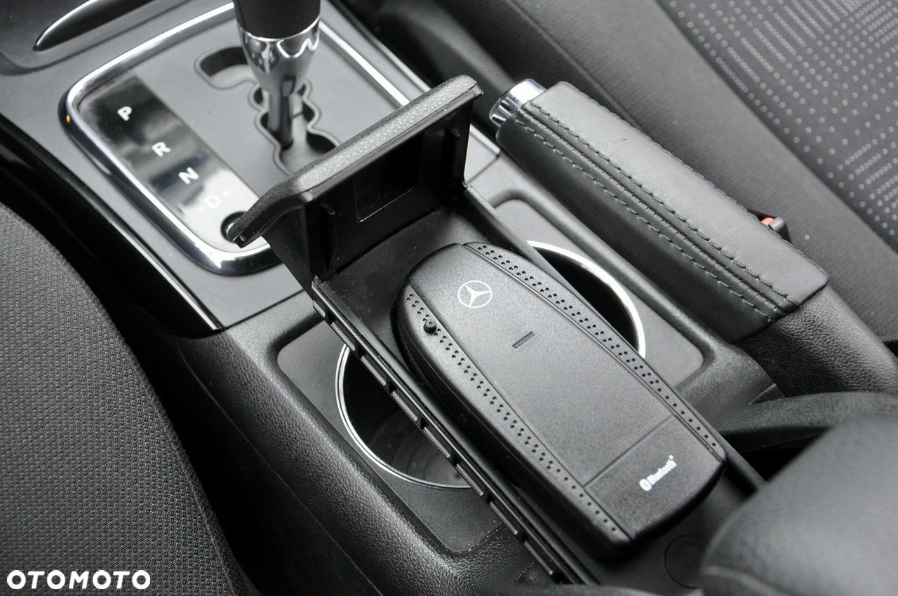 Mercedes-Benz Klasa A 160 Autotronic Elegance Special Edition - 14
