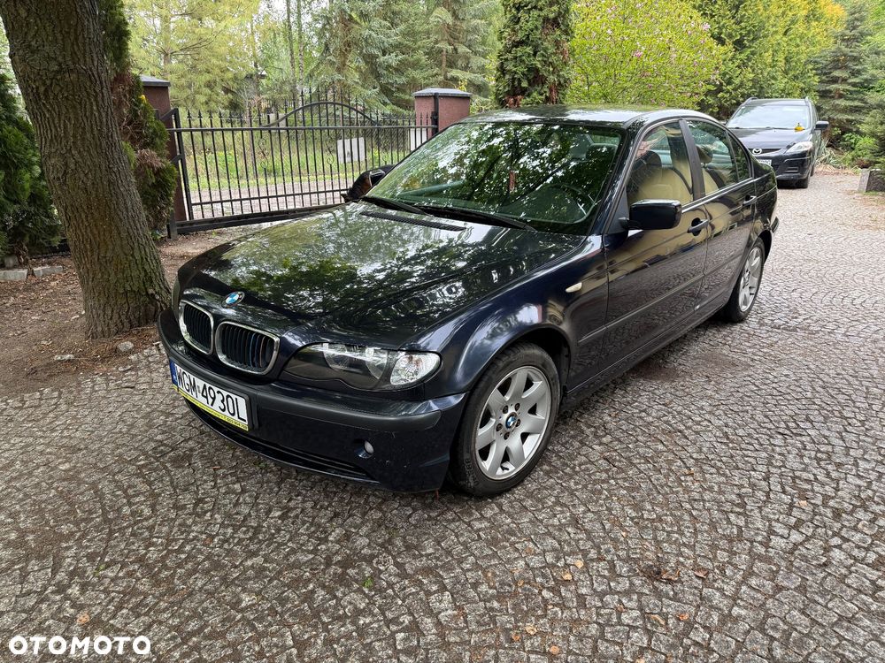 BMW Seria 3 318i Edition Sport - 1