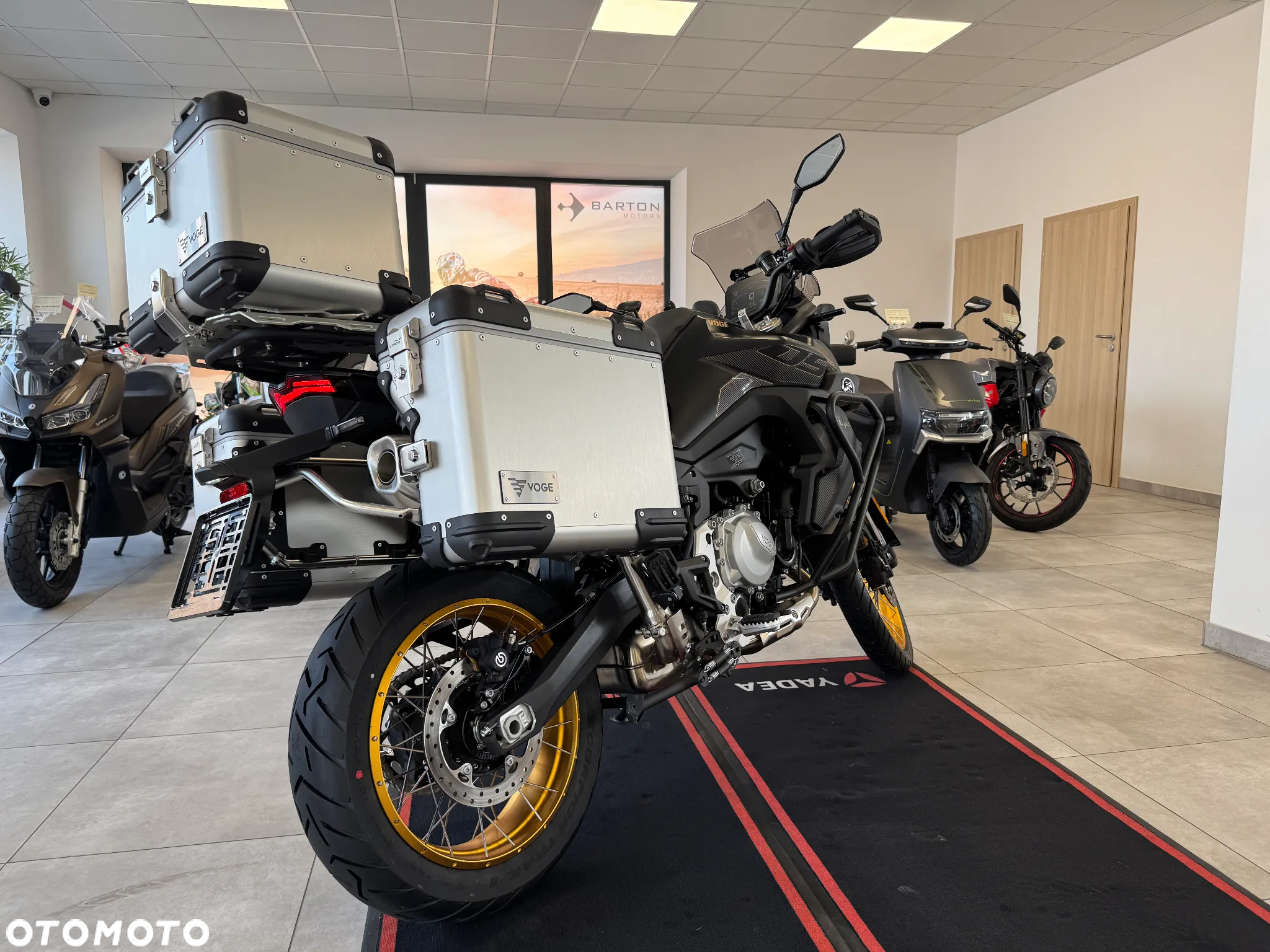 VOGE 900DSX - 2