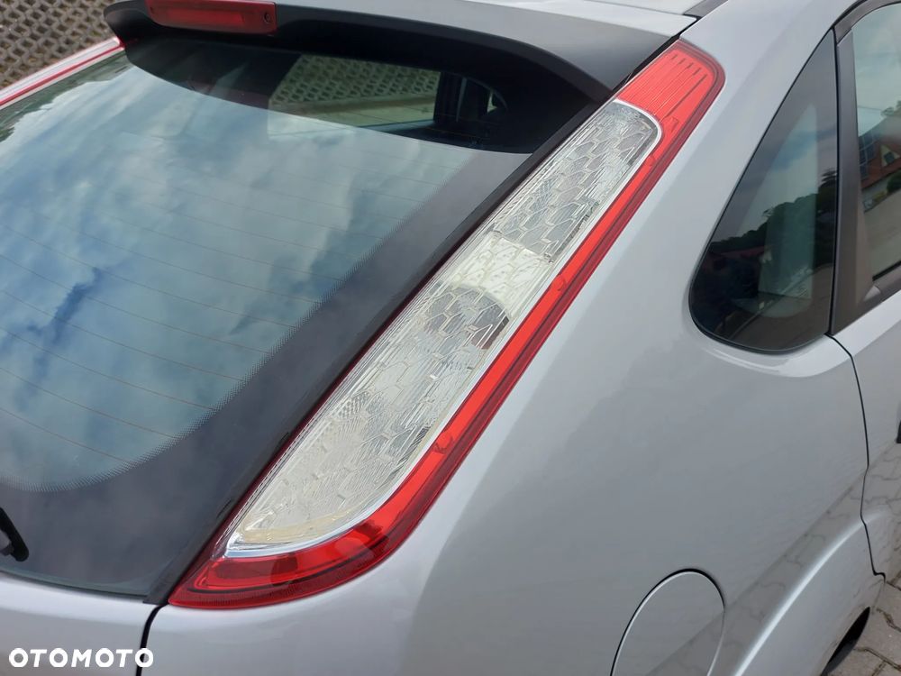 Ford Focus - 18