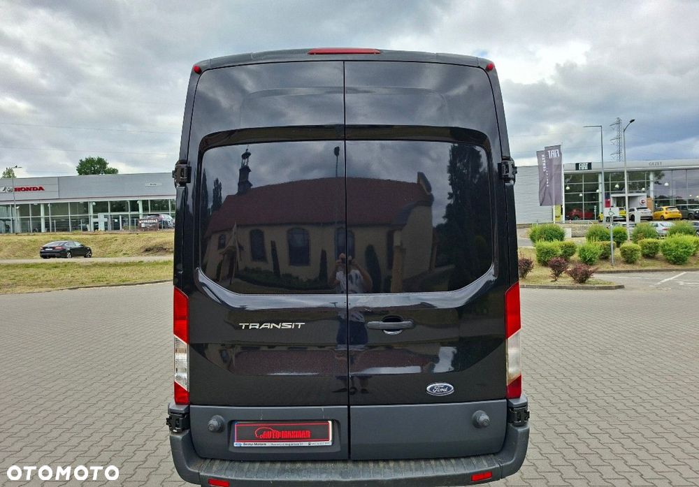 Ford Transit - 8