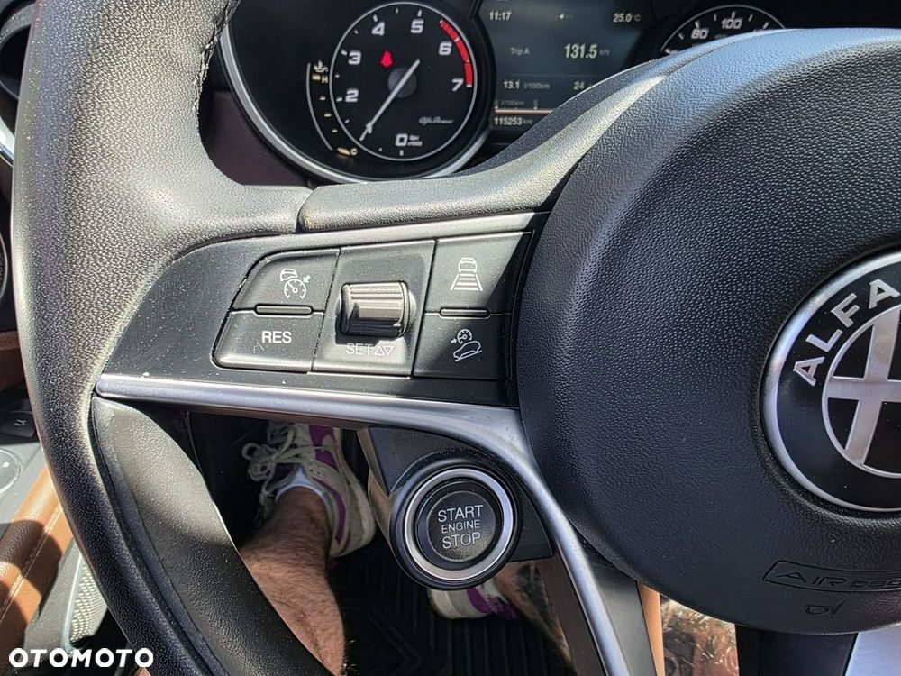 Alfa Romeo Stelvio 2.0 Turbo Super Q4 - 14