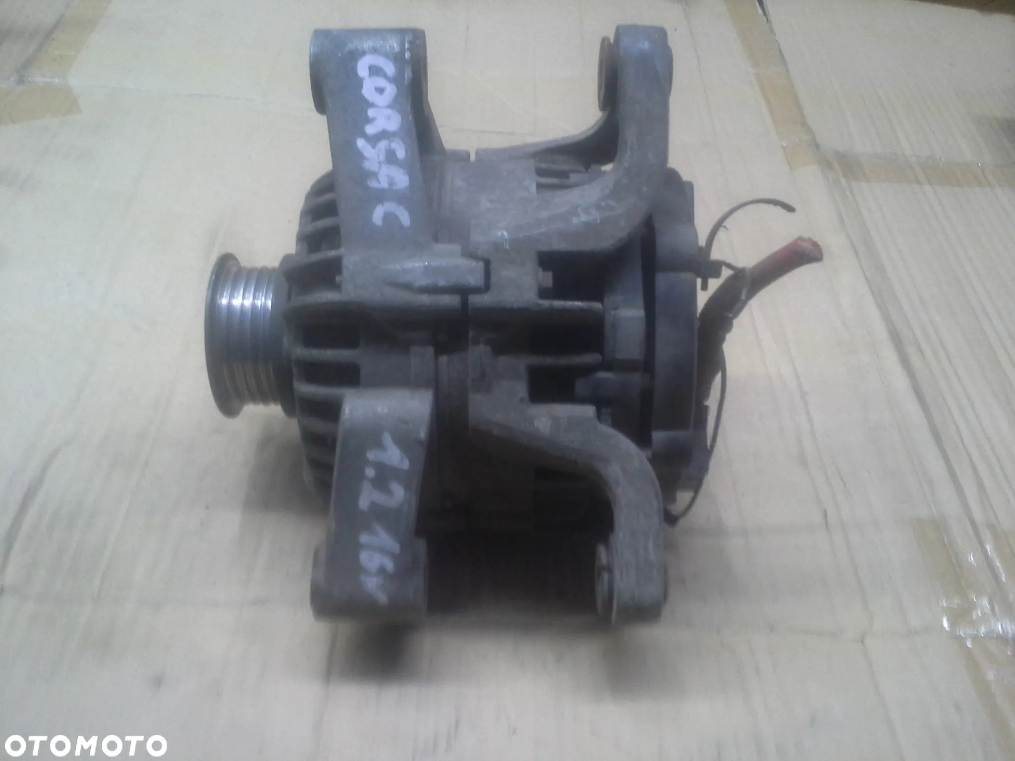 Alternator Opel Corsa C 1.2 16V 0124225041 14V 70A Bosch - 3