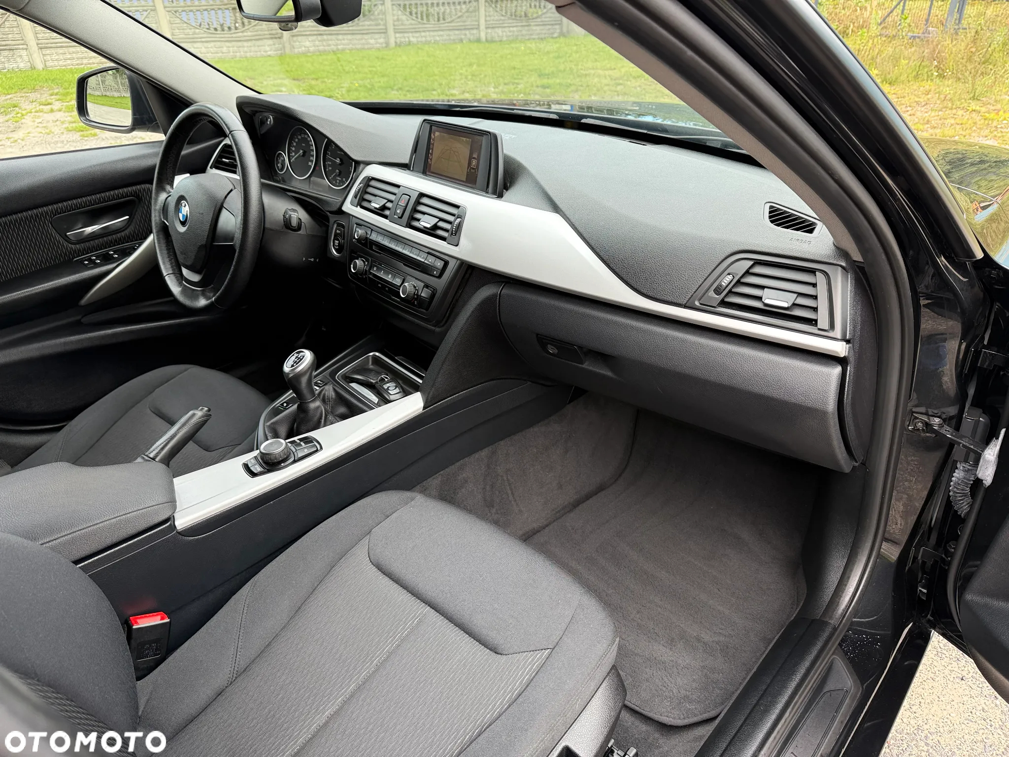 BMW Seria 3 316i - 7