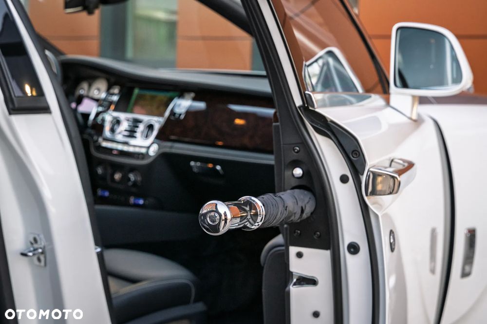Rolls-Royce Ghost - 33