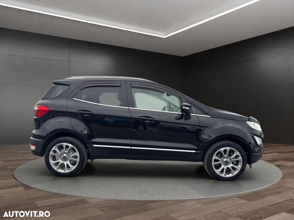 Ford EcoSport - 18