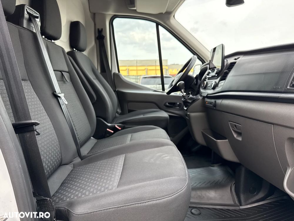Ford Transit - 11