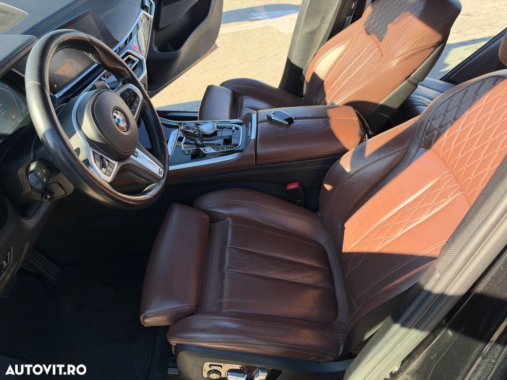 BMW X5 2020 — imagine 10