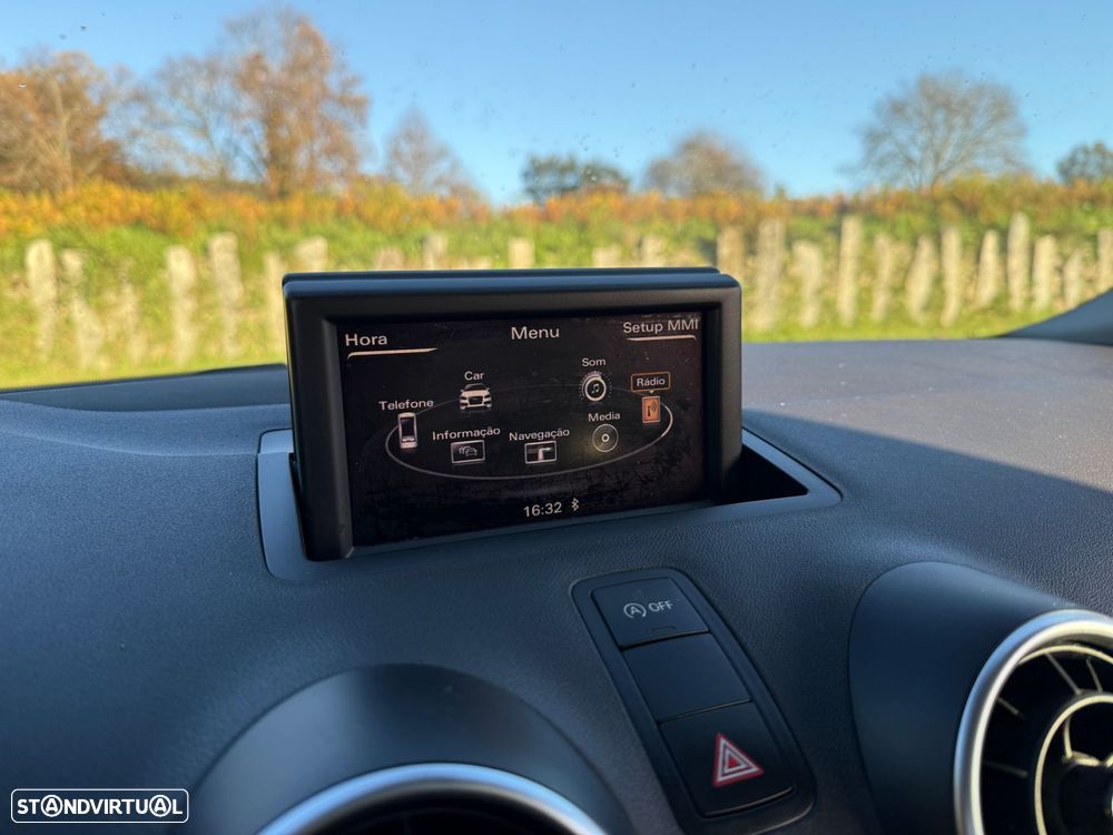 Audi A1 1.6 TDI S line Sport Pack - 22