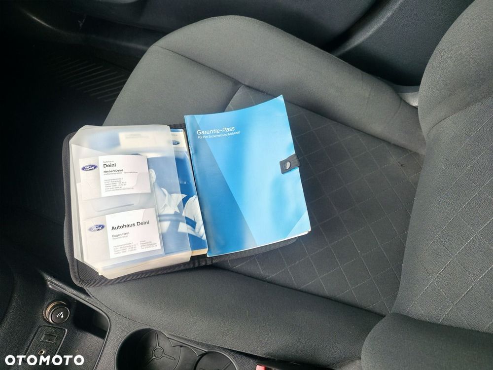 Ford Fiesta - 24