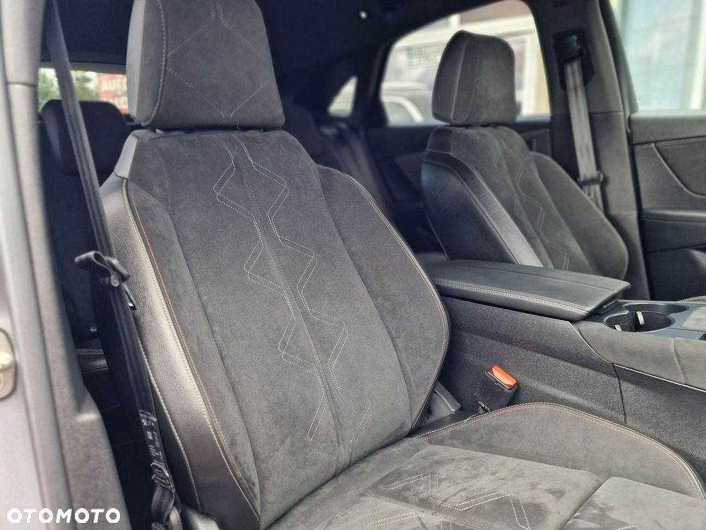 DS Automobiles DS 7 Crossback 1.6 PureTech Performance Line + - 17