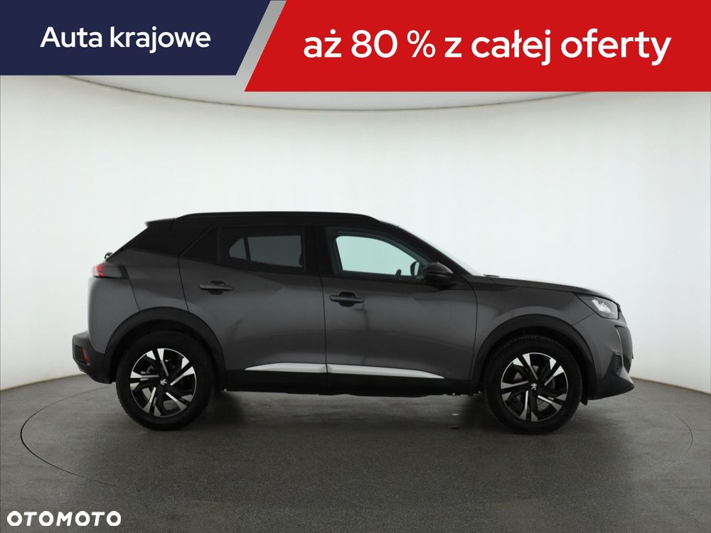 Peugeot 2008 - 8