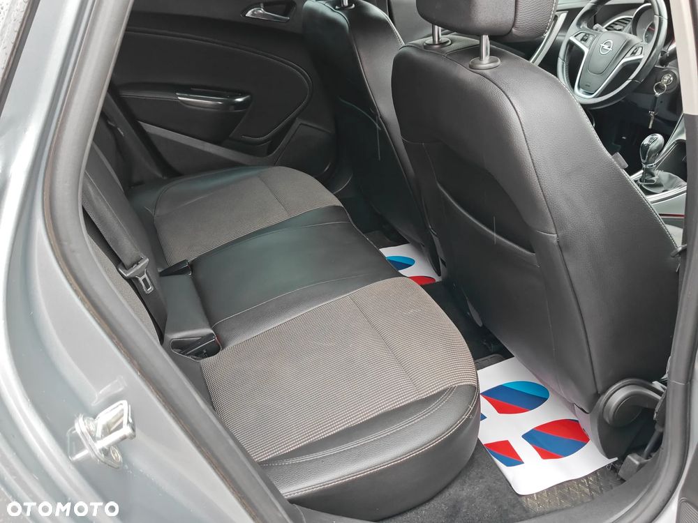 Opel Astra 1.7 CDTI Cosmo - 17