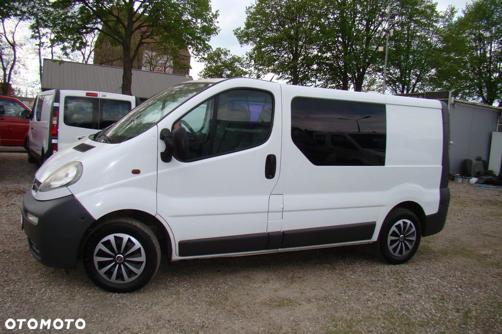 Opel Vivaro - 2