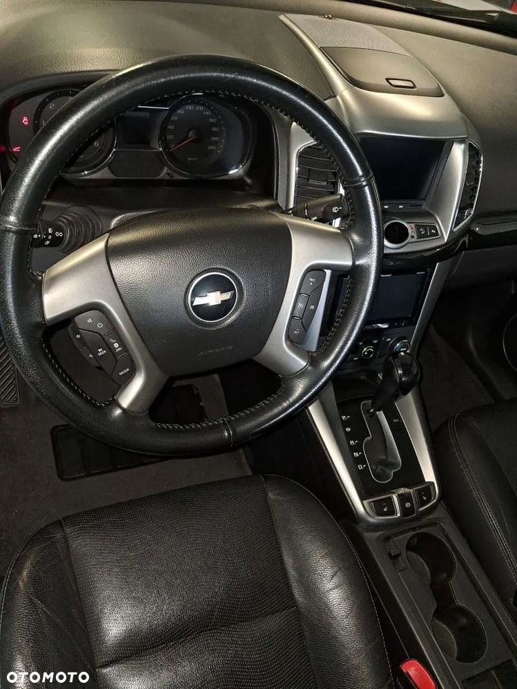 Chevrolet Captiva 2.2 d LTZ - 8
