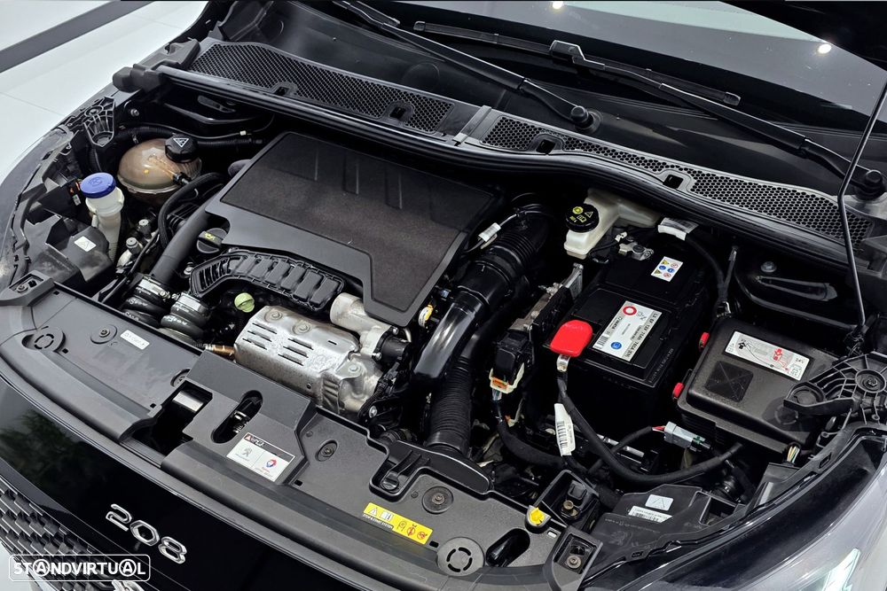 Peugeot 208 1.2 PureTech GT Line EAT8 - 31
