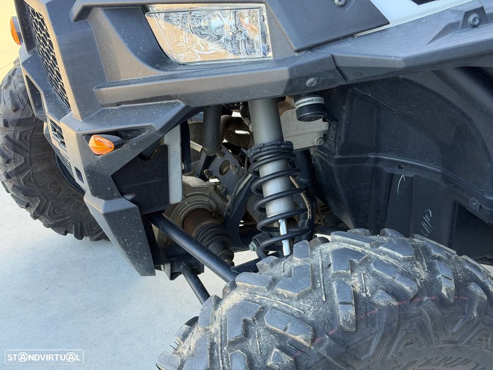 Polaris RZR S 900 - 5