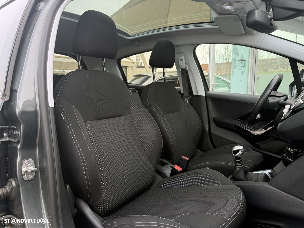Peugeot 208 1.6 BlueHDi Allure - 31